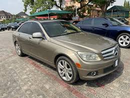 MERCEDES C300 GOLDEN