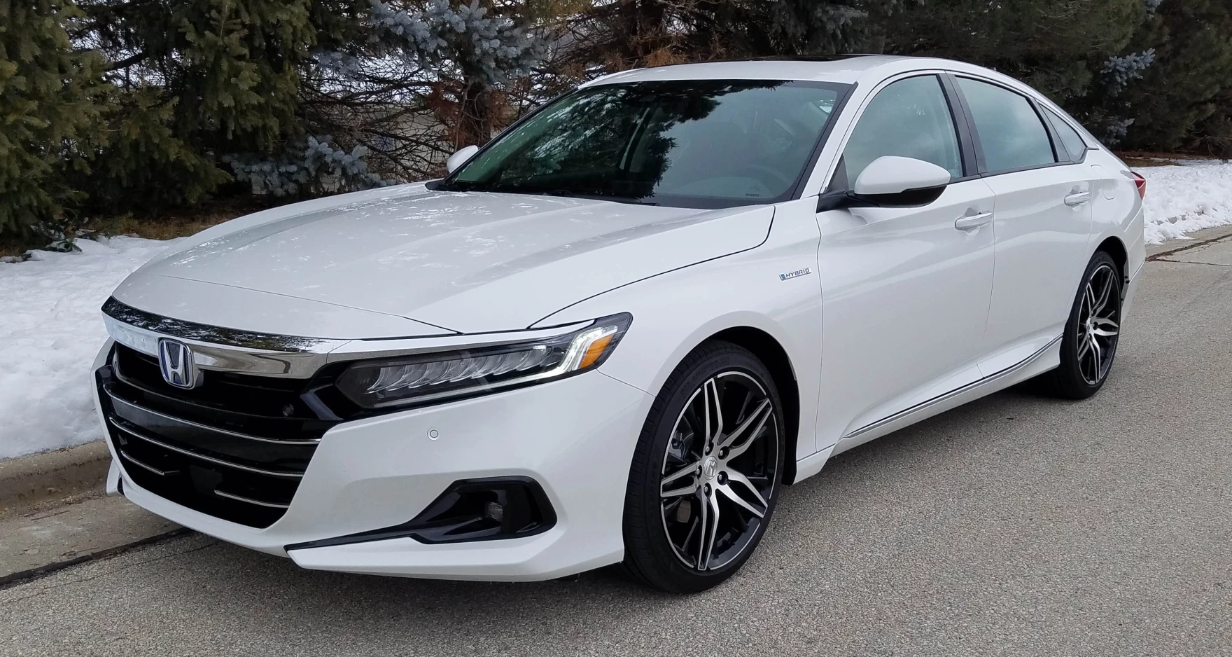 HONDA ACCORD WHITE