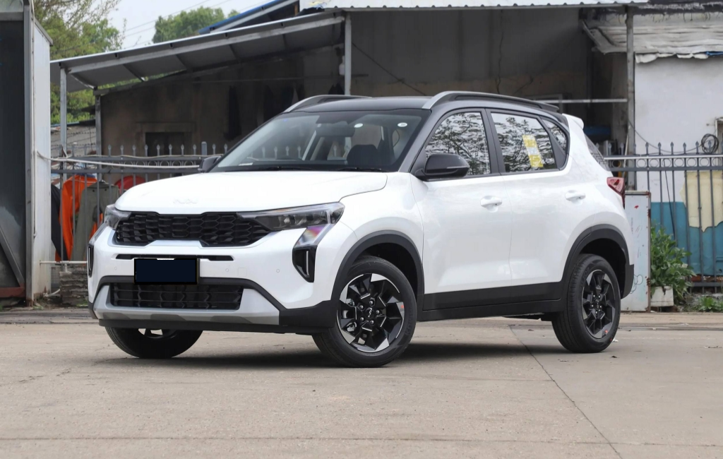 KIA SONET PEARL WHITE